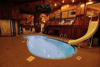 Sybaris Pool Suites Mequon Brown Deer Esterno foto