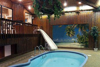 Sybaris Pool Suites Mequon Brown Deer Esterno foto